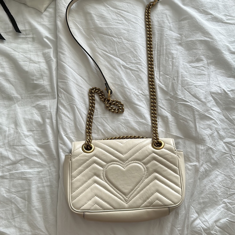 Gucci GG Marmont small white shoulder bag - Picture 5 of 11